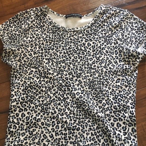 Brandy Melville Tops - brandy melville cheetah top